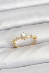 Gold Renk Pirinç Yıldız Model Kadın Yüzük