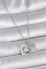 316L Çelik Gümüş Renk Zincir Zirkon Taşlı İncili Açılır Elmas Model Kadın Kolye