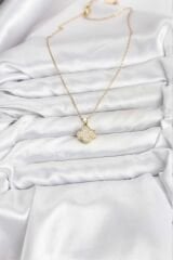 316L Çelik Zincir Gold Renk Zirkon Taşlı Yonca Model Kadın Kolye