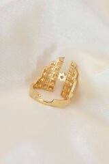 Ayarlamalı Gold Renk Metal Zirkon Taşlı Piramit Yüzük