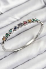 Pirinç Renkli Zirkon Taşlı Sıralı Kalp Model Gümüş Renk Kadın Kelepçe