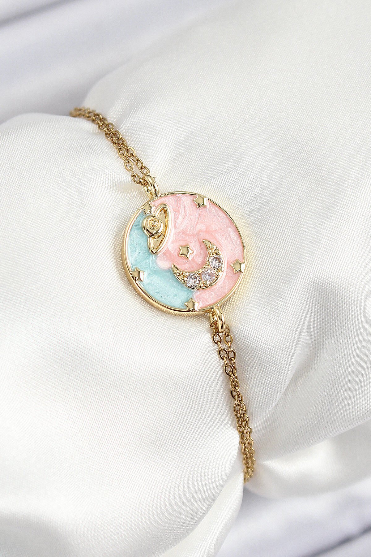 316L Çelik Zincir Mineli Sanatsal Portre Zirkon Taşlı Gezegen Model Gold Renk Kadın Bileklik