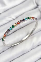 Pirinç Renkli Zirkon Taşlı Kalp Model Gümüş Renk Kadın Kelepçe