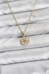 316L Çelik Zincir Gold Renk Lotus Model Zirkon Taşlı Kadın Kolye