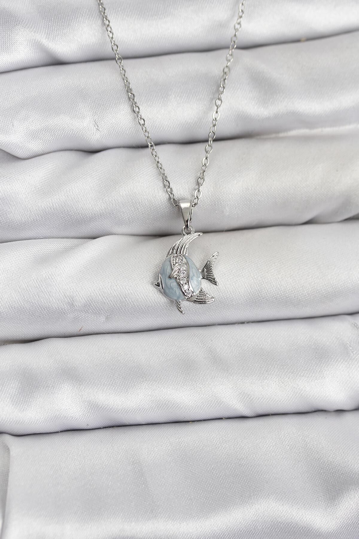 316L Çelik Zincir Gümüş Renk Balık Model Zirkon Taşlı Kadın Kolye