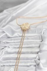 Pirinç Gold Renk Gül Model Asansörlü Kadın Kolye