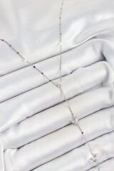 Pirinç Zirkon Taşlı Sıralı Kelebek Figürlü Y Model Gümüş Renk Kadın Kolye