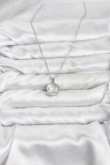 316L Çelik Zincir Gümüş Renk İstiridye İnci Model Zirkon Taşlı Kadın Kolye