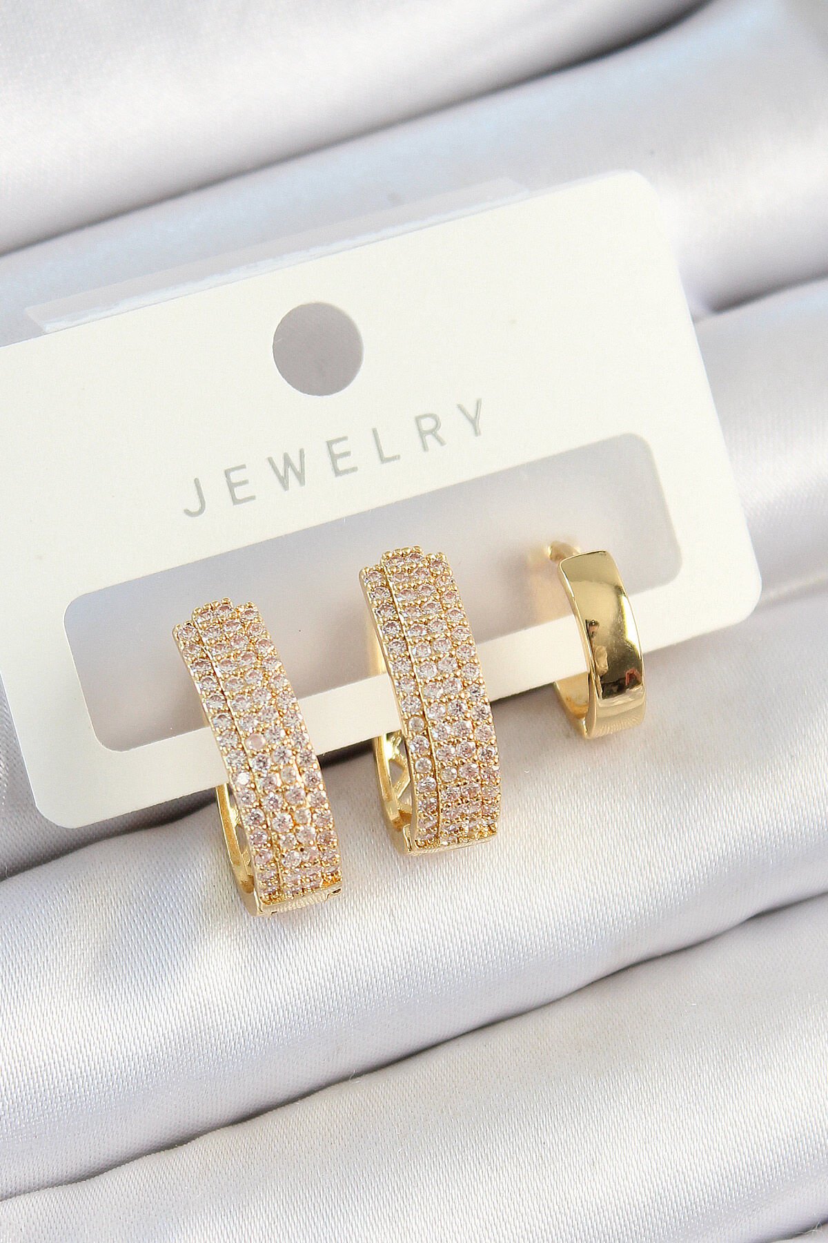 Pirinç Zirkon Taşlı Damla Model Gold Renk 3'lü Çift Kadın Küpe Set