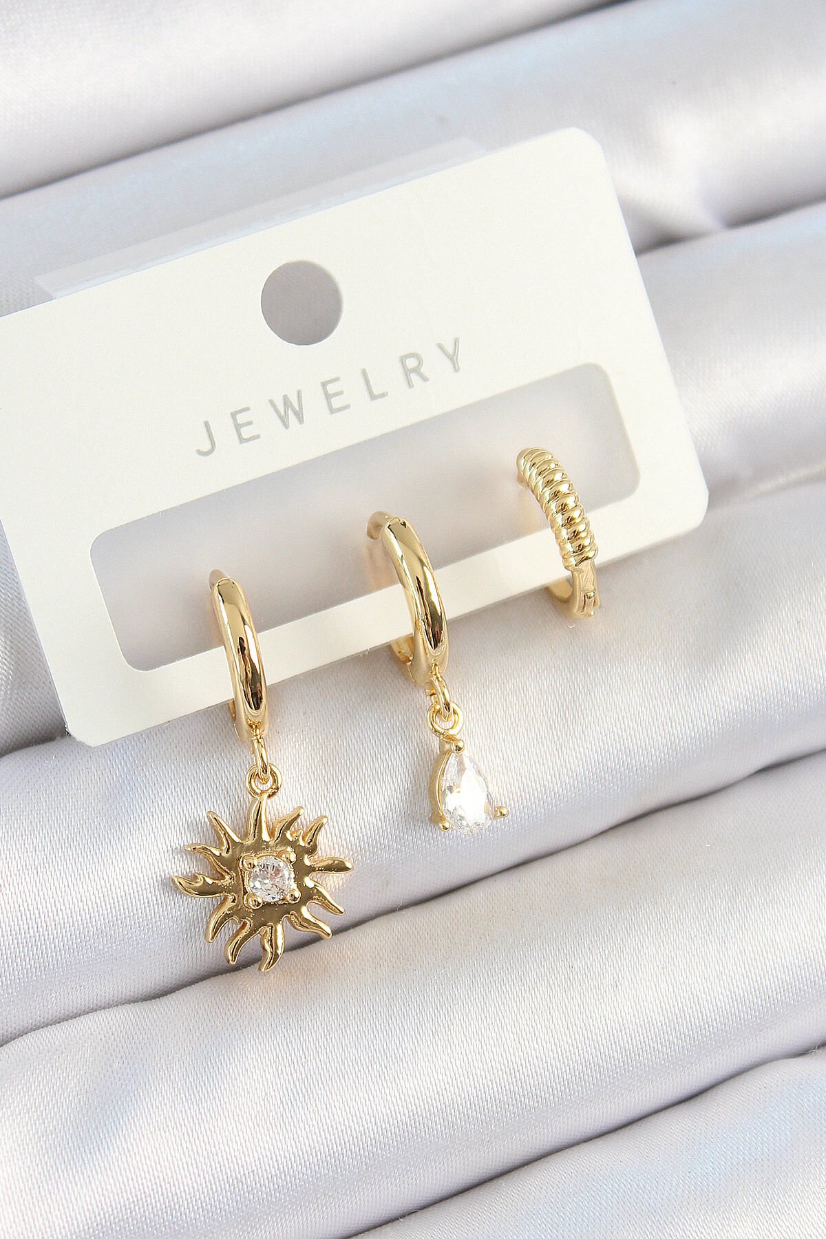 Pirinç Zirkon Taşlı Güneş Model Gold Renk 3'lü Çift Kadın Küpe Set