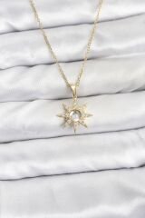 316L Çelik Zincir Gold Renk Kutup Yıldızı Model Zirkon Taşlı Kadın Kolye
