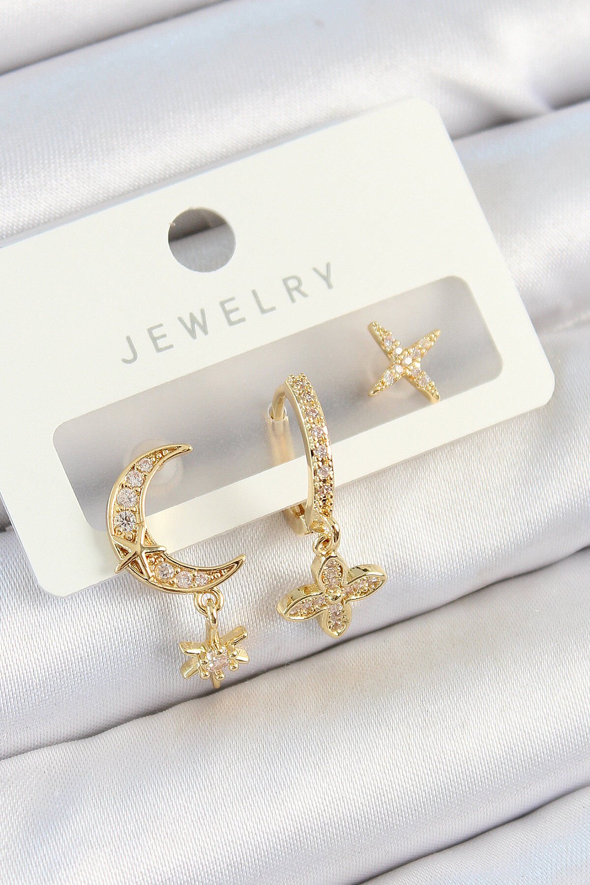 Pirinç Zirkon Taşlı Çiçek Ve Ay Model Gold Renk 3'lü Çift Kadın Küpe Set