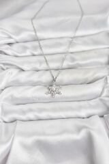 316L Çelik Zincir Gümüş Renk Kar Tanesi Model Zirkon Taşlı Kadın Kolye