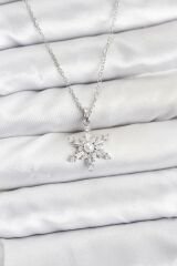 316L Çelik Zincir Gümüş Renk Kar Tanesi Model Zirkon Taşlı Kadın Kolye