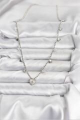 Pirinç Gümüş Renk Kalp Model Kadın Kolye