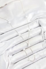 316L Çelik İnci Figürlü Y Model Gümüş Renk Kadın Kolye