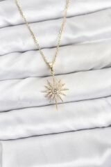 316L Çelik Zincir Gold Renk Kutup Yıldızı Model Zirkon Taşlı Kadın Kolye