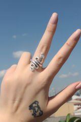 Yılan Figürlü Metal Ayarlamalı Antik Yüzük