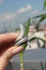 Yılan Figürlü Metal Ayarlamalı Antik Yüzük