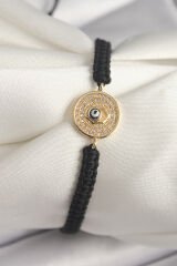 Pirinç Gold Renk Zirkon Taşlı Nazar Boncuk İşleme Makrome Asansörlü Model Kadın Bileklik