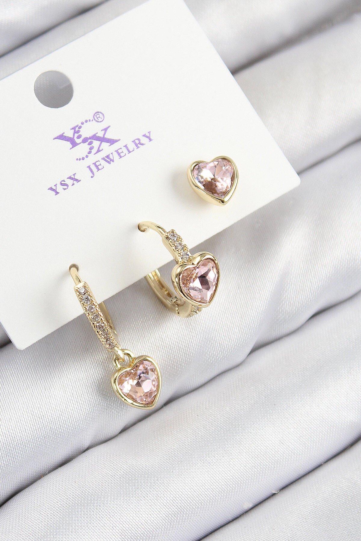 Pirinç Zirkon Taşlı 3'lü Pembe Kalp Model Gold Renk Kadın Küpe