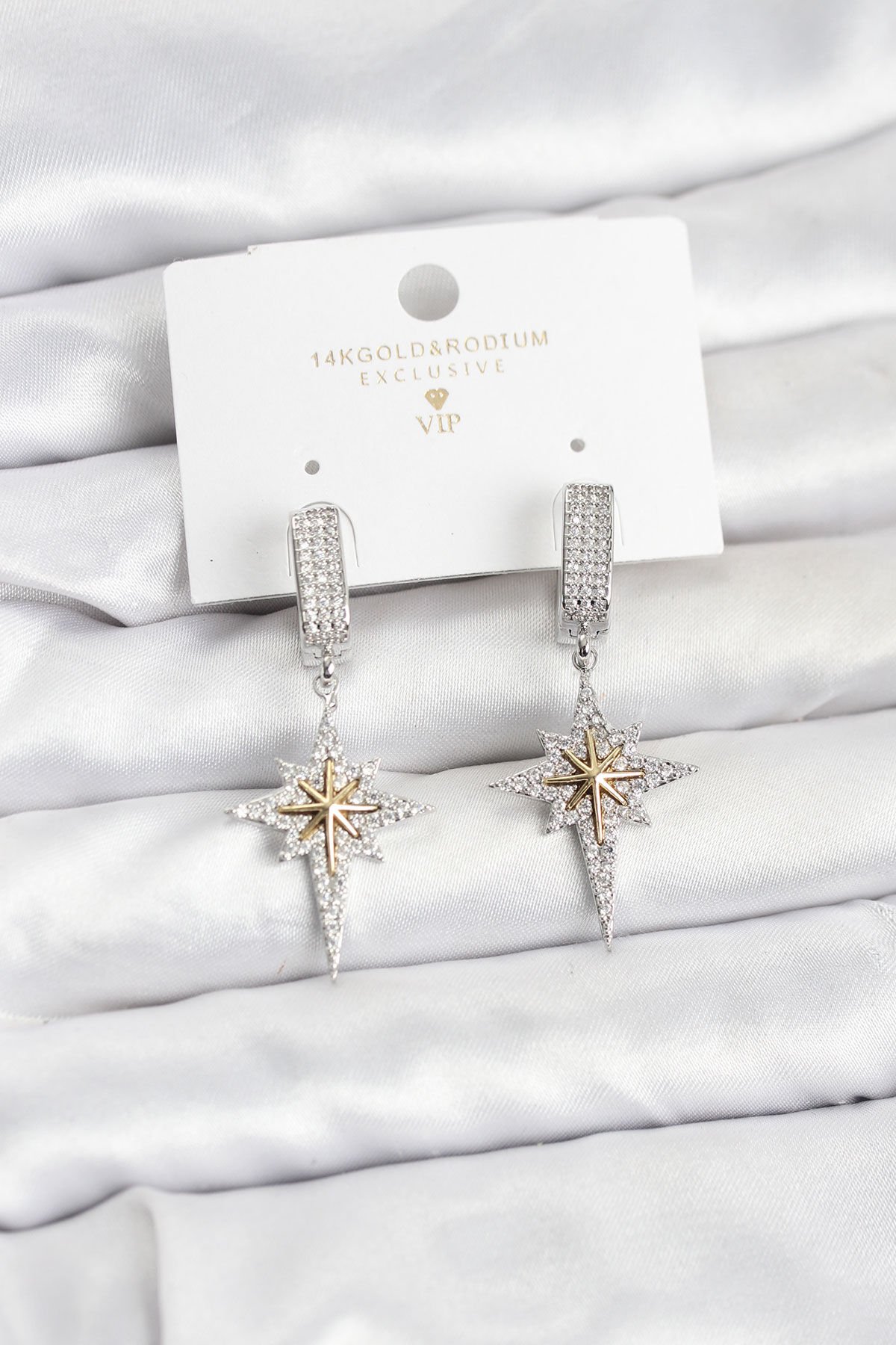 Zirkon Taşlı Gümüş Renk Pirinç Kutup Yıldızı Model Kadın Küpe