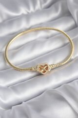Pirinç Gold Renk Zirkon Taşlı Kalp Sonsuzluk Model Charm Kadın Bileklik