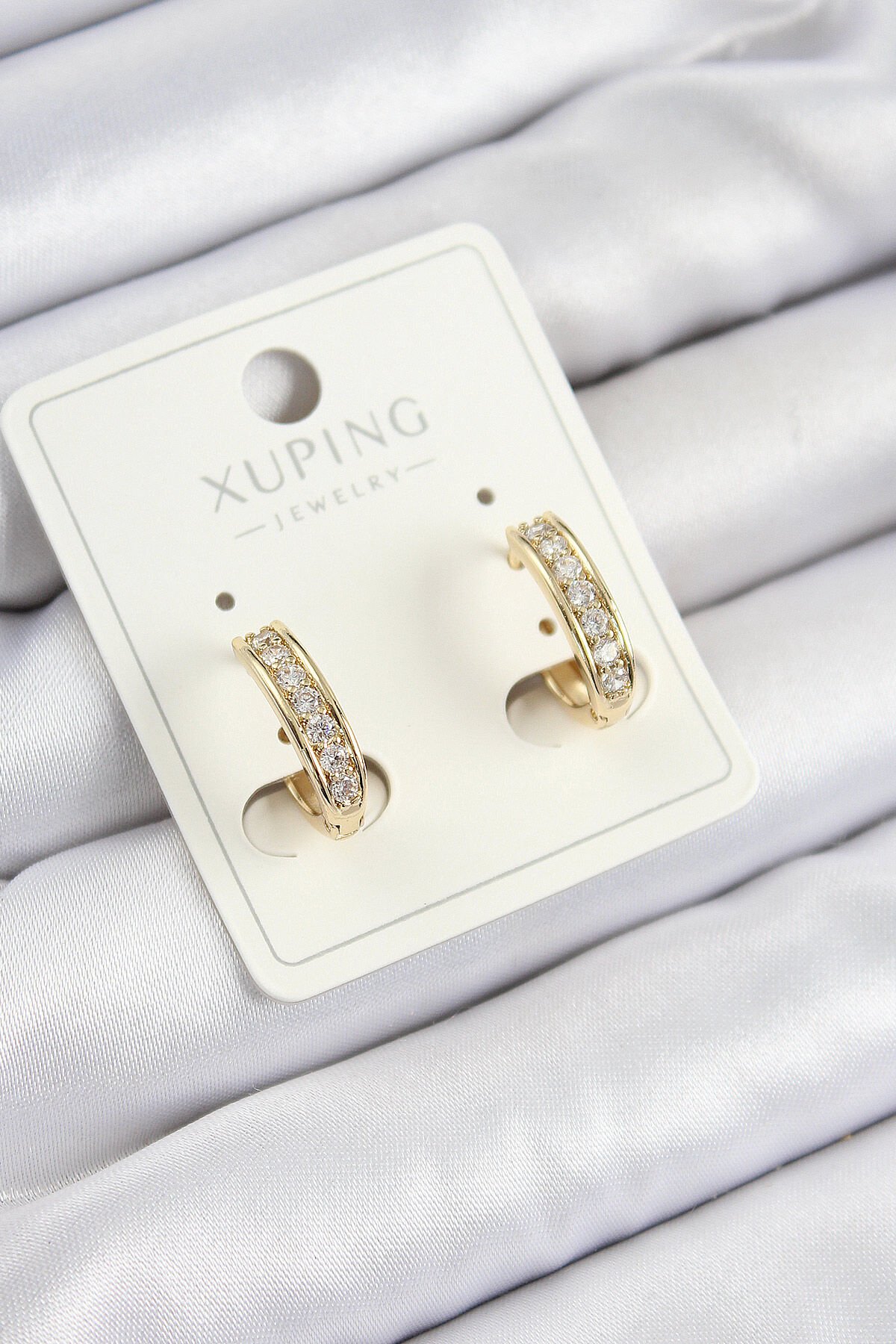 Xuping Zirkon Taşlı Halka Model Gold Renk Kadın Küpe