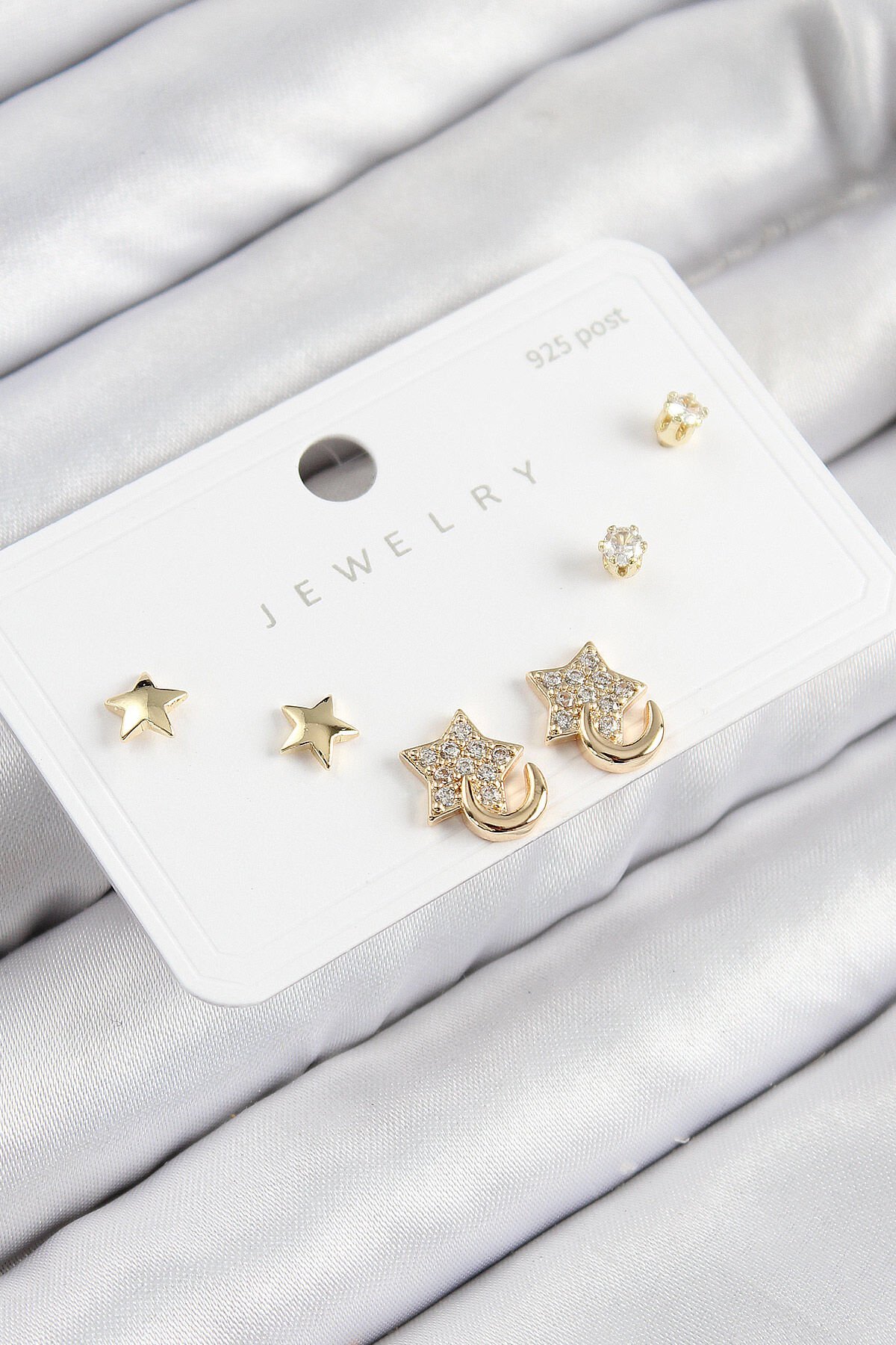 Pirinç Zirkon Taşlı Yıldız Model Gold Renk 925 Ayar Gümüş Çivi Kadın Küpe Set