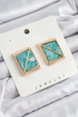 Pirinç Turkuaz Üçgen Kesim Detaylı Kare Model Vintage Gold Renk Kadın Küpe