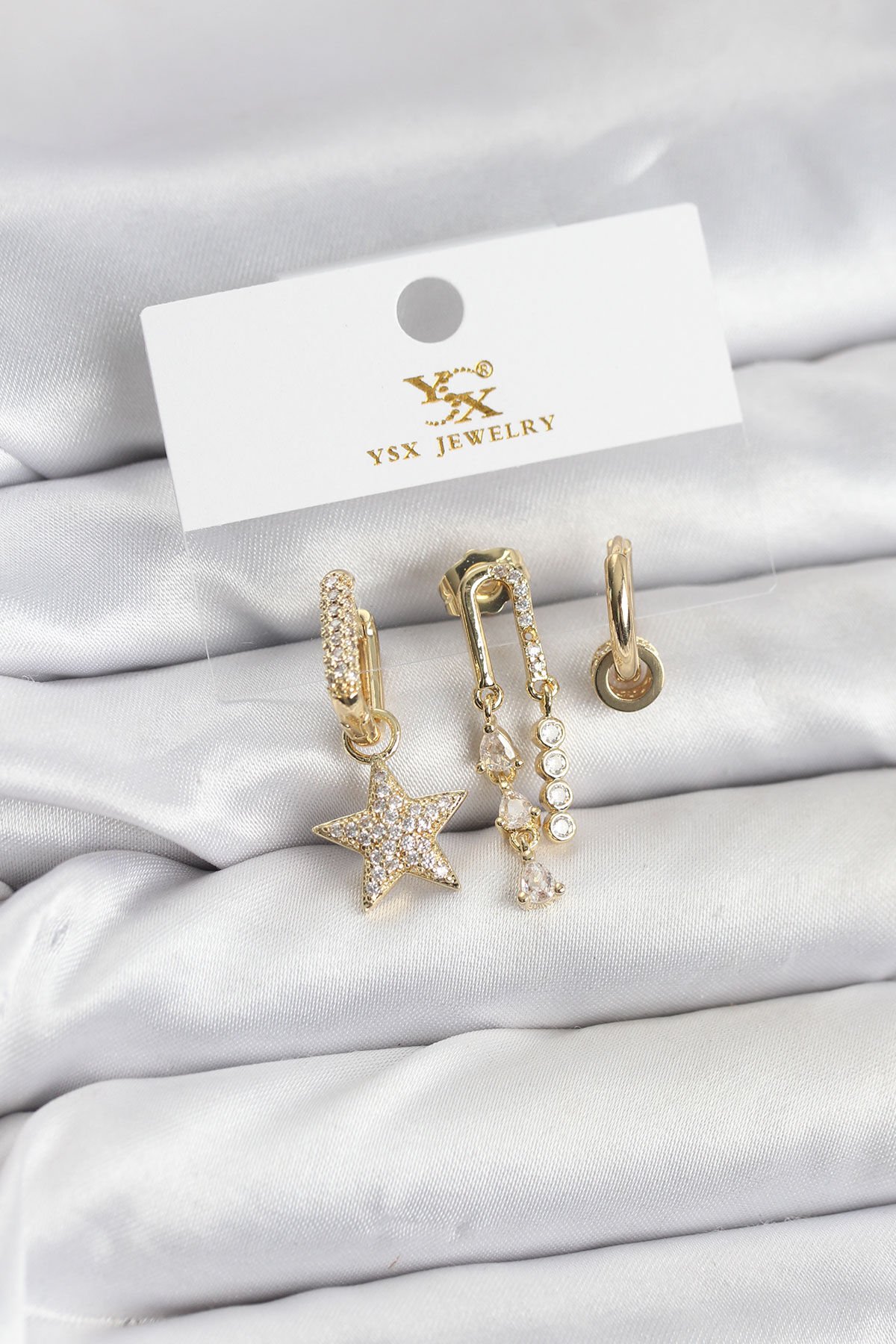 Pirinç Gold Renk Zirkon Taşlı Yıldız Vintage Model YSX Trio Küpe Seti