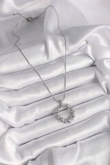 316L Çelik Gümüş Renk Zincir Zirkon Taş Detaylı Bombeli Halka Model Kadın Kolye