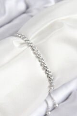 Pirinç Zirkon Taşlı Sıralı Model Gümüş Renk Asansörlü Kadın Bileklik