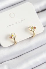 Pirinç Papatya Model Gold Renk Çocuk Küpe