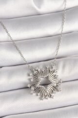 316L Çelik Gümüş Renk Zirkon Taşlı Yıldız Model Kadın Kolye