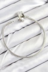 Pirinç Charm Zirkon Taşlı Yonca Model Gümüş Renk Kadın Bileklik