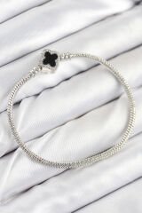 Pirinç Charm Zirkon Taşlı Yonca Model Gümüş Renk Kadın Bileklik