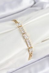 Xuping Pirinç Parçalı Su Yolu Model Gold Renk Kadın Bileklik