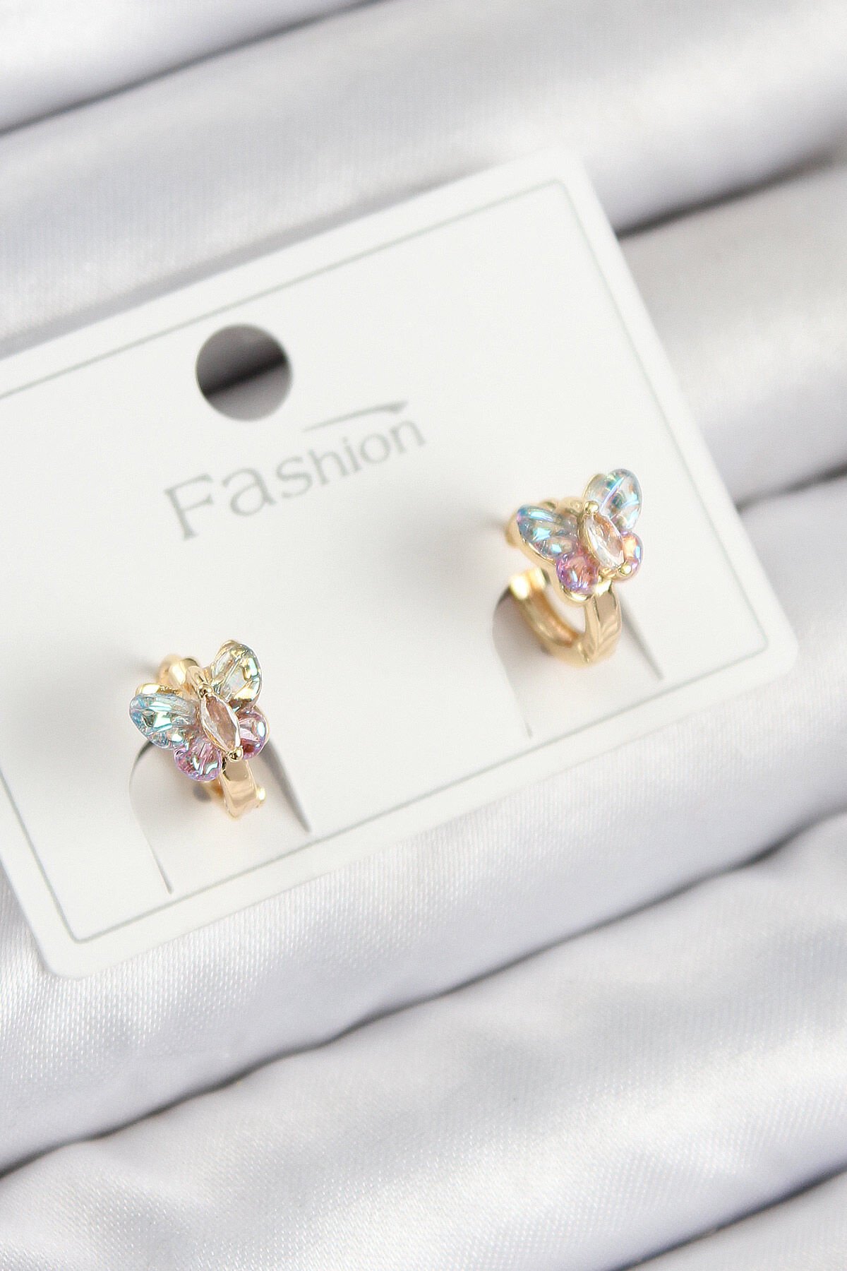 Pirinç Zirkon Taşlı Kelebek Model Gold Renk Çocuk Küpe