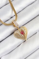 316L Çelik Zirkon Taşlı Kanatlı Kalp Model Gold Renk Kadın Kolye