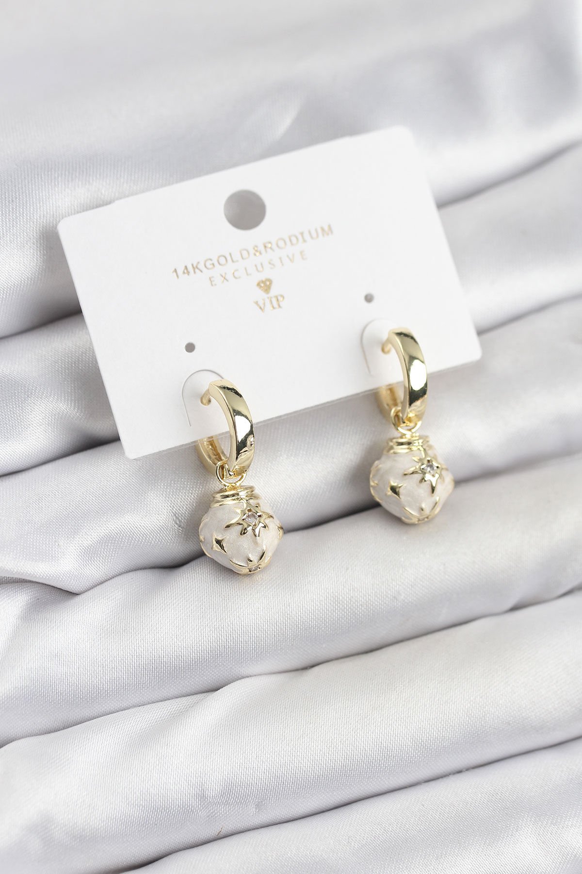 Pirinç Gold Renk Topçuk Model Mineli Halka Kadın Küpe