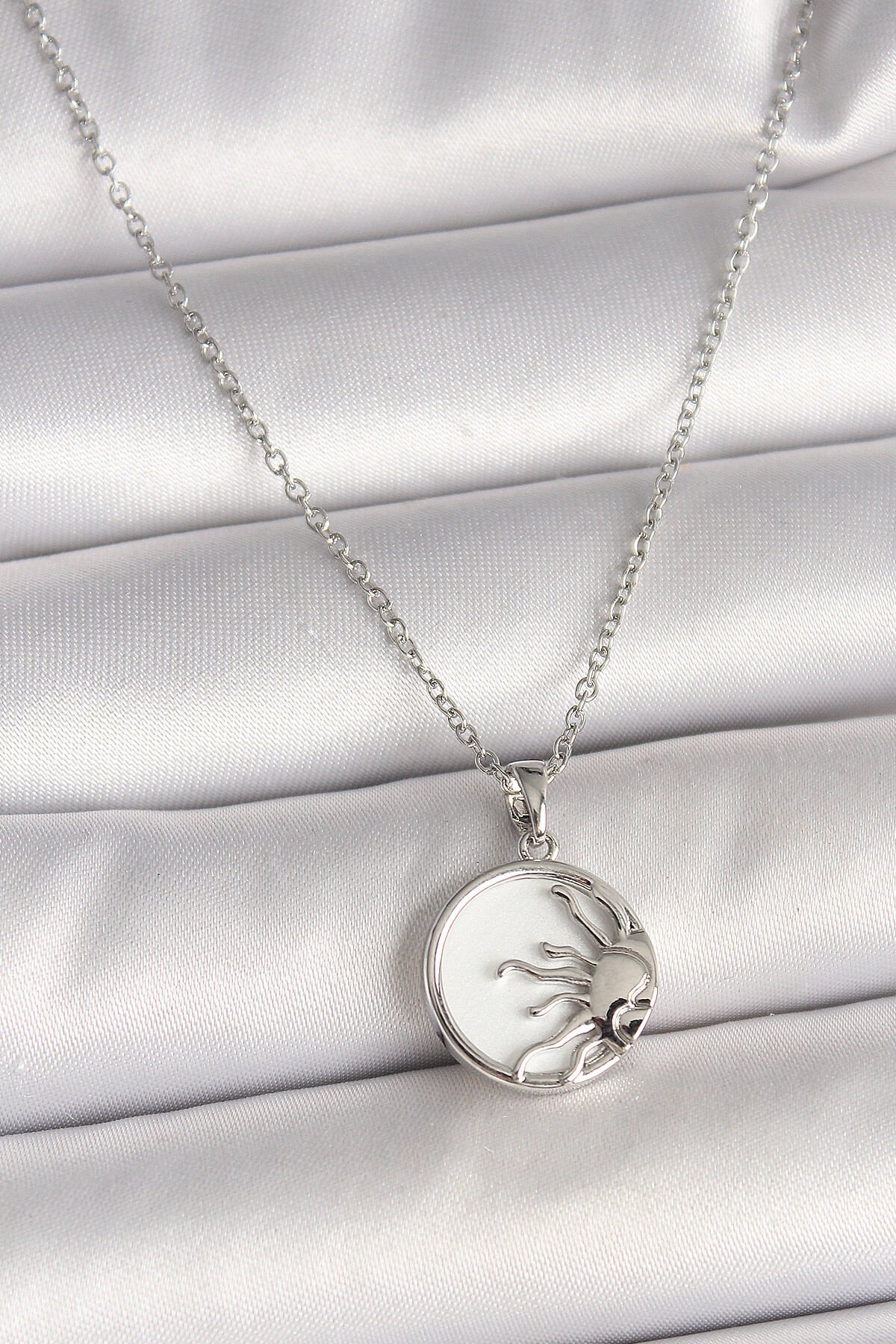 316L Çelik Gümüş Renk Zincir Beyaz Mineli Gün Batımı Model Kadın Kolye