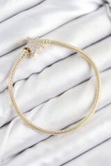 Pirinç Charm Zirkon Taşlı Yıldız Model Gold Renk Kadın Bileklik