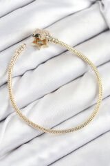 Pirinç Charm Zirkon Taşlı Yıldız Model Gold Renk Kadın Bileklik