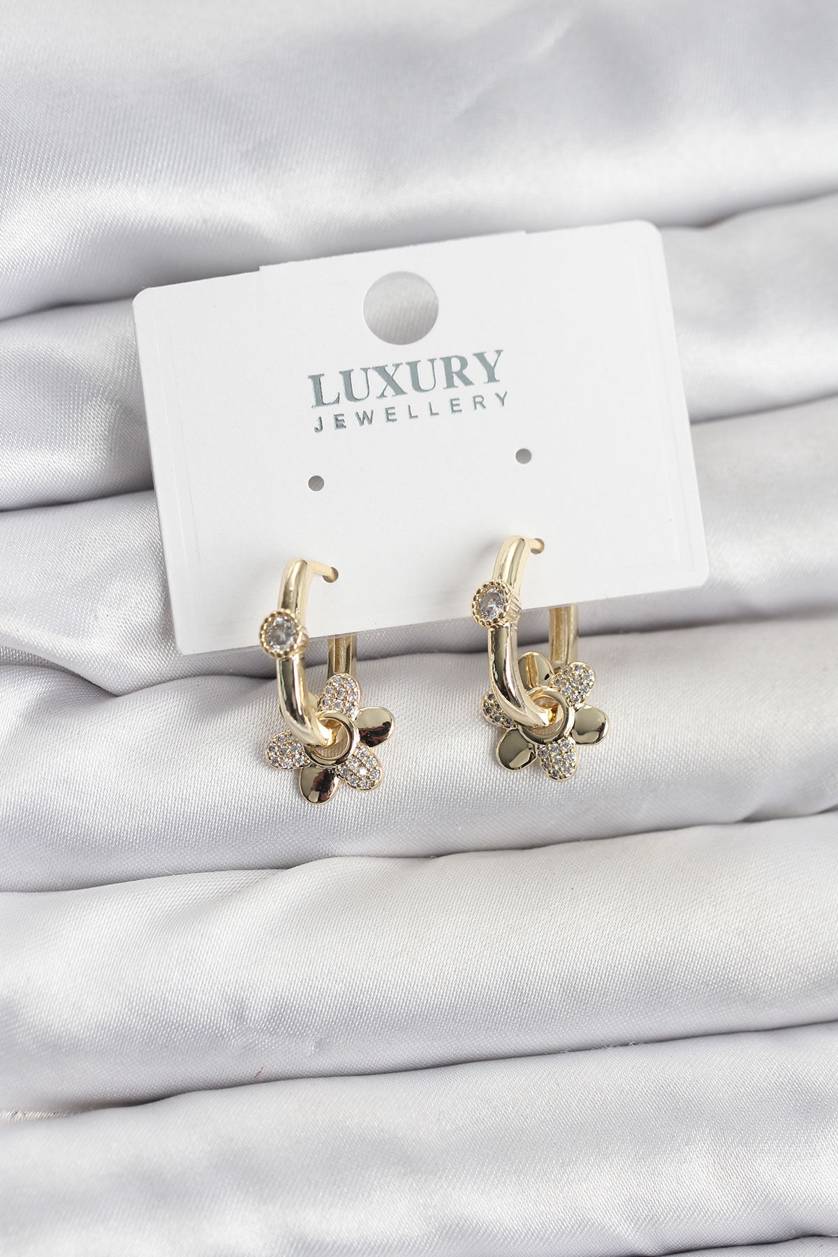 Zirkon Taşlı Pirinç Kadın Göçmen Küpesi