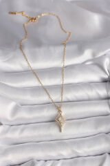 316L Çelik Gold Renk Zincir Zirkon Taşlı Kuzey Yıldızı Model Kadın Kolye