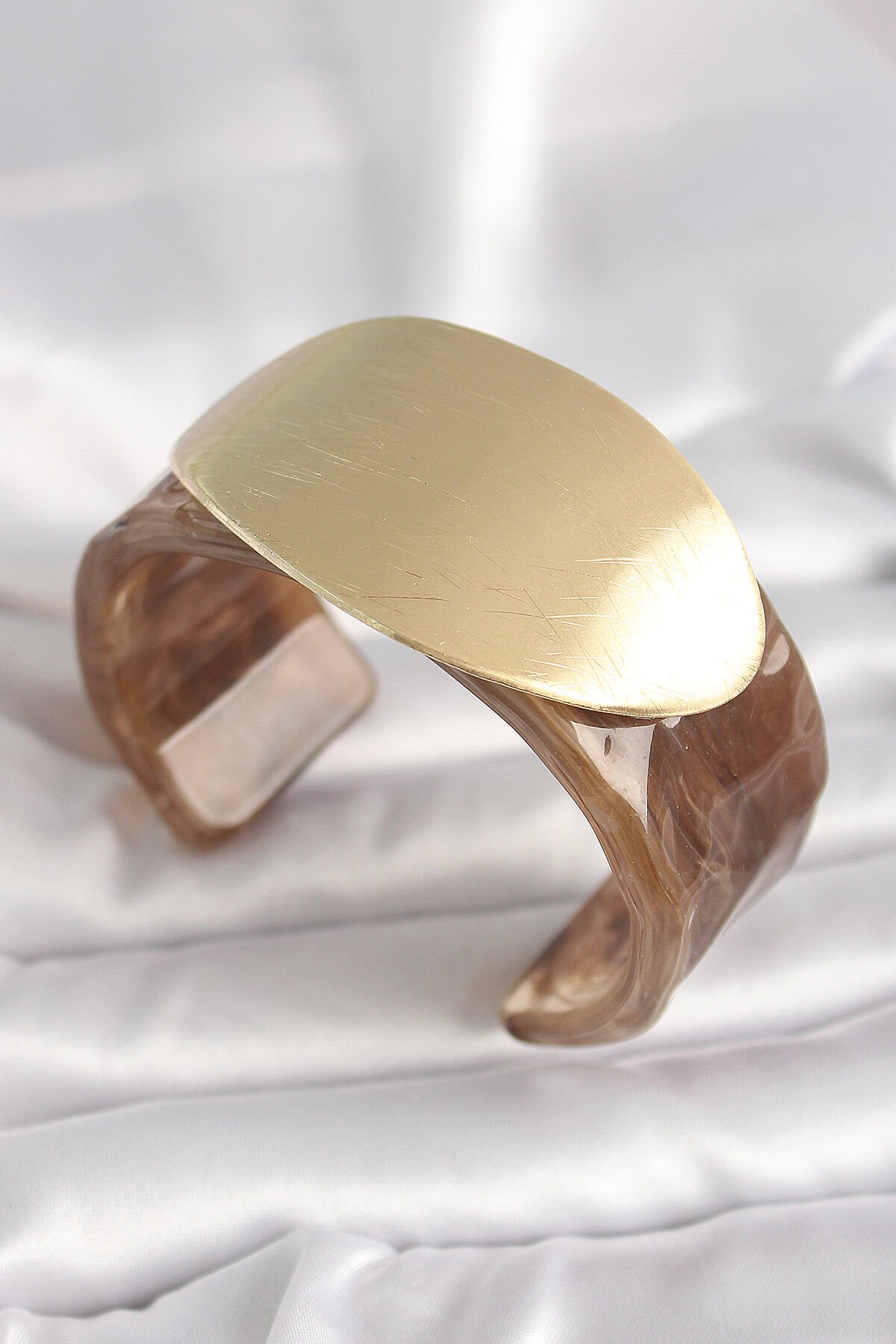 Kahverengi Mermer Desen Akrilik Plastik Gold Oval Plaka Model Vintage Kadın Bilezik