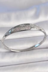 Pirinç Gümüş Renk Zirkon Taşlı Yıldız İşlemeli Kadın Kelepçe