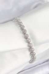 Pirinç Zirkon Taşlı Yarım Topcuk Model Gümüş Renk VIP Seri Kadın Bileklik