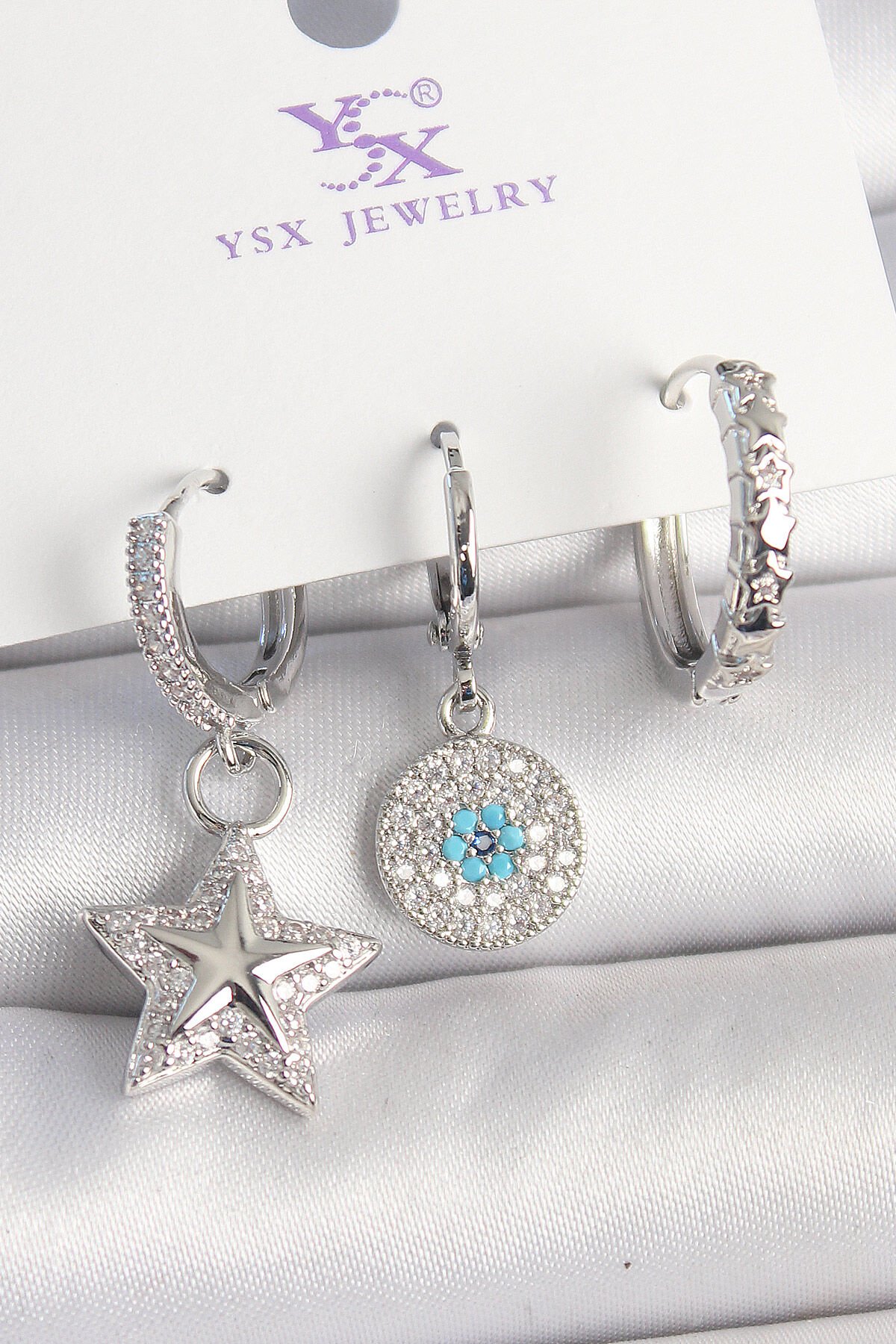 Pirinç Gold Renk Zirkon Taşlı Yıldız Model Nazar Boncuk Detay 3'Lü Kadın Kombin Küpe